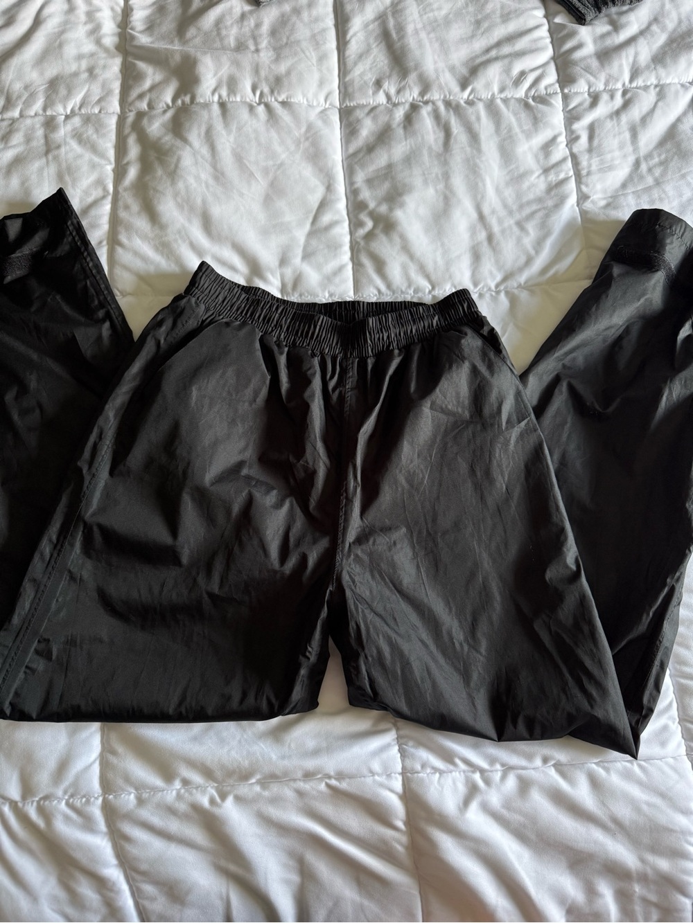 Men's Black Elastic-Waist Rain Pants